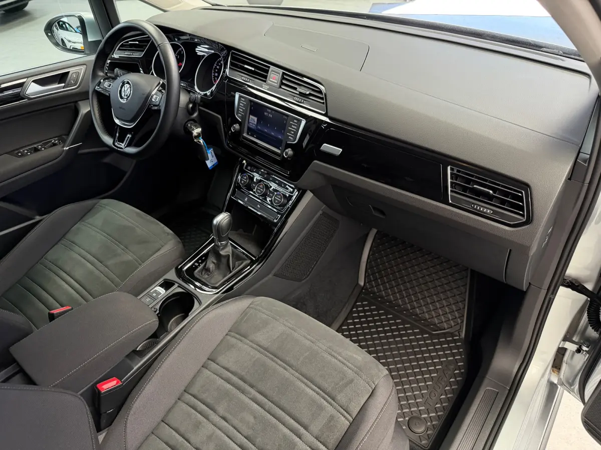 1.4 TSI R-Line 5p CarPlay Trekhaak