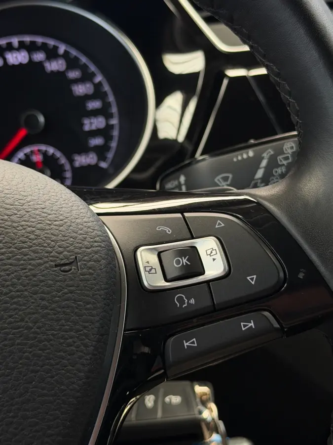 1.4 TSI R-Line 5p CarPlay Trekhaak