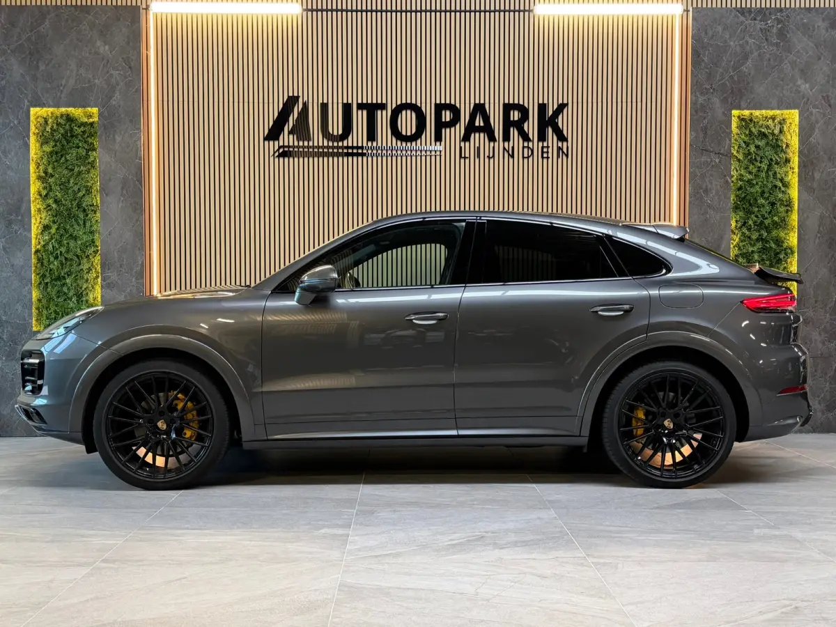3.0 E-Hybrid PANO|BOSE|SOFTCLOSE|SPORTUITLAAT|KEYLESS|360 CAMERA|TREKHAAK|BOSE|22 INCH|90%SOH|BOMVOL!