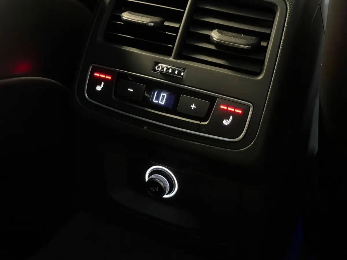 2.9 TFSI RS 4 quattro PANO|B&O|HuD|360 CAMERA|DYNAMIC|MATRIX|MEMORY|KEYLESS|20 INCH|450PK|SFEERVERLICHTING|BOMVOL!
