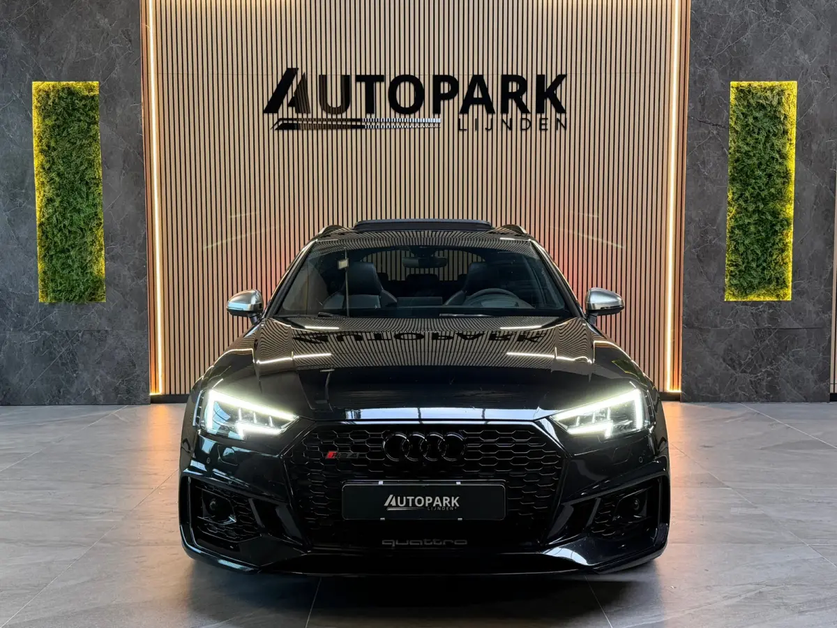 2.9 TFSI RS 4 quattro PANO|B&O|HuD|360 CAMERA|DYNAMIC|MATRIX|MEMORY|KEYLESS|20 INCH|450PK|SFEERVERLICHTING|BOMVOL!