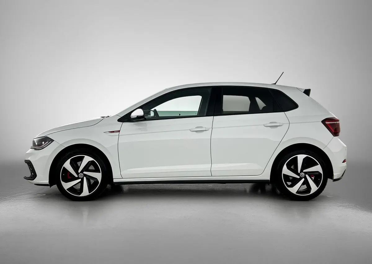 2.0 TSI GTI | 207 PK | Automaat | Apple Carplay / Android Auto | Stoelverwarming | Adaptieve Cruise Control | Parkeersensoren |