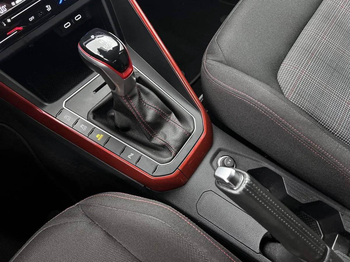 2.0 TSI GTI | 207 PK | Automaat | Apple Carplay / Android Auto | Stoelverwarming | Adaptieve Cruise Control | Parkeersensoren |