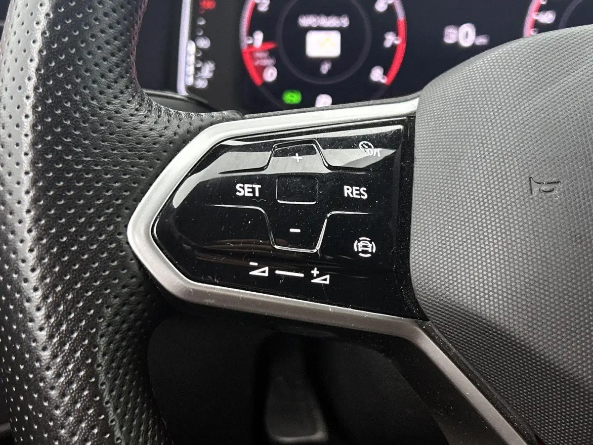 2.0 TSI GTI | 207 PK | Automaat | Apple Carplay / Android Auto | Stoelverwarming | Adaptieve Cruise Control | Parkeersensoren |