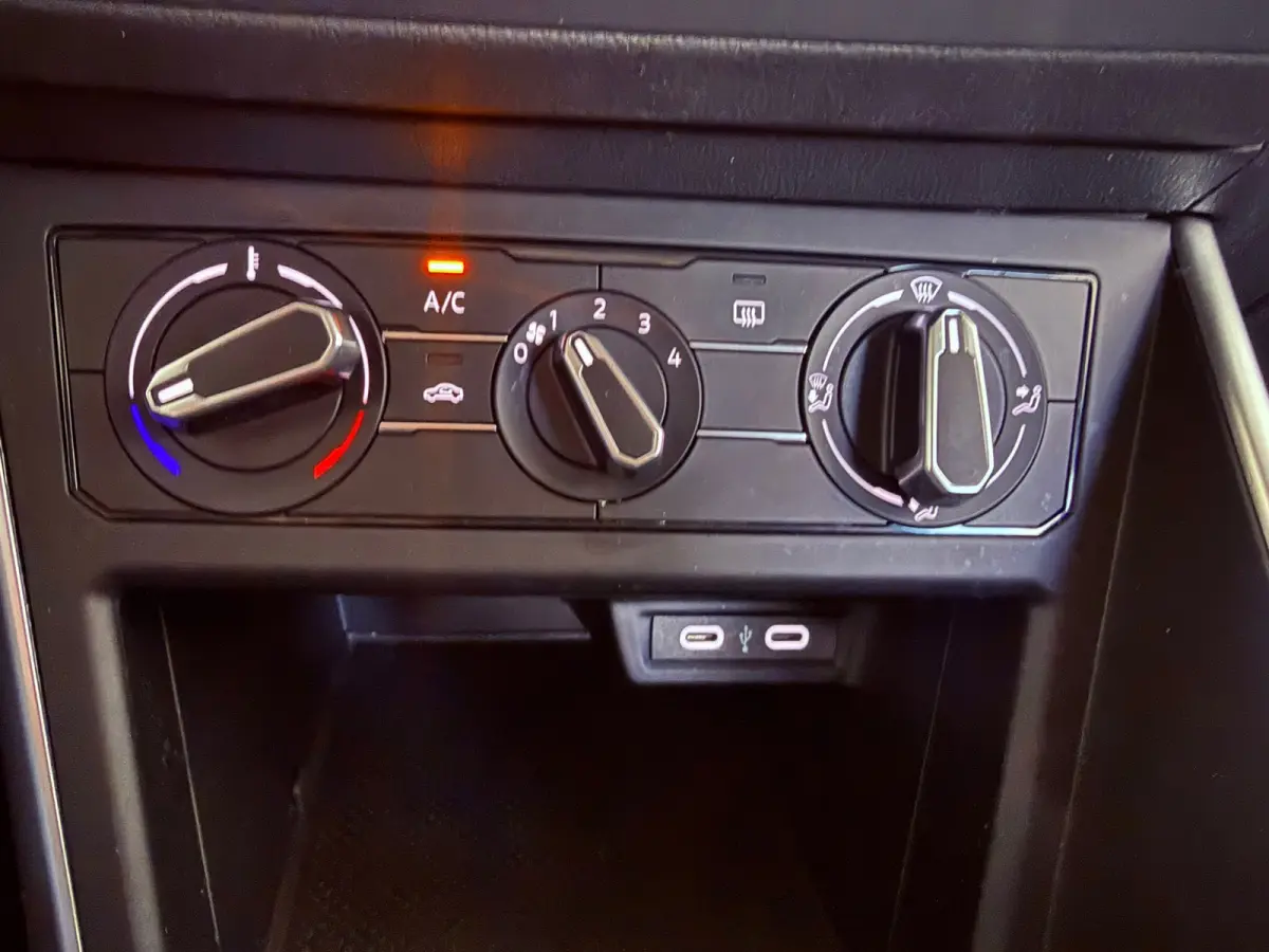 1.0 TSI Life Edition, Apple Carplay/Android auto Navigatie, Adaptieve cruise control