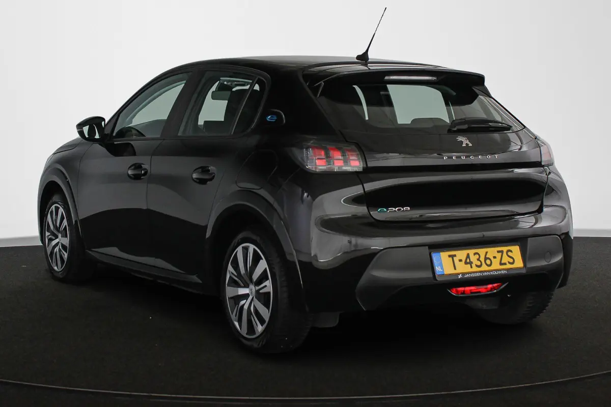EV Active 50 kWh Apple CarPlay Airco