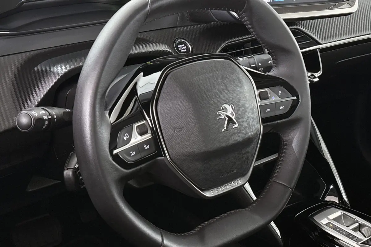 EV Active 50 kWh Apple CarPlay Airco