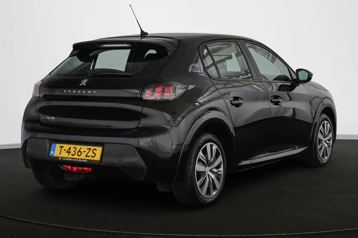 EV Active 50 kWh Apple CarPlay Airco