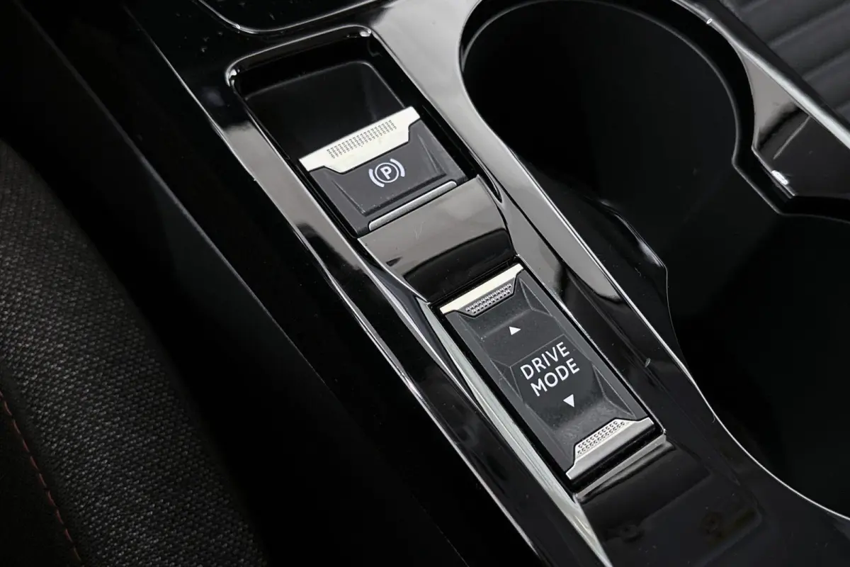 EV Active 50 kWh Apple CarPlay Airco