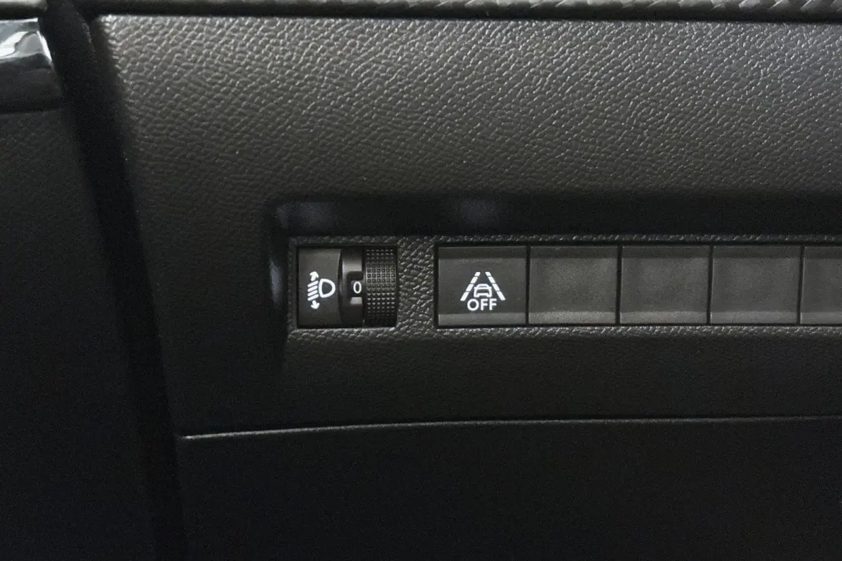 EV Active 50 kWh Apple CarPlay Airco