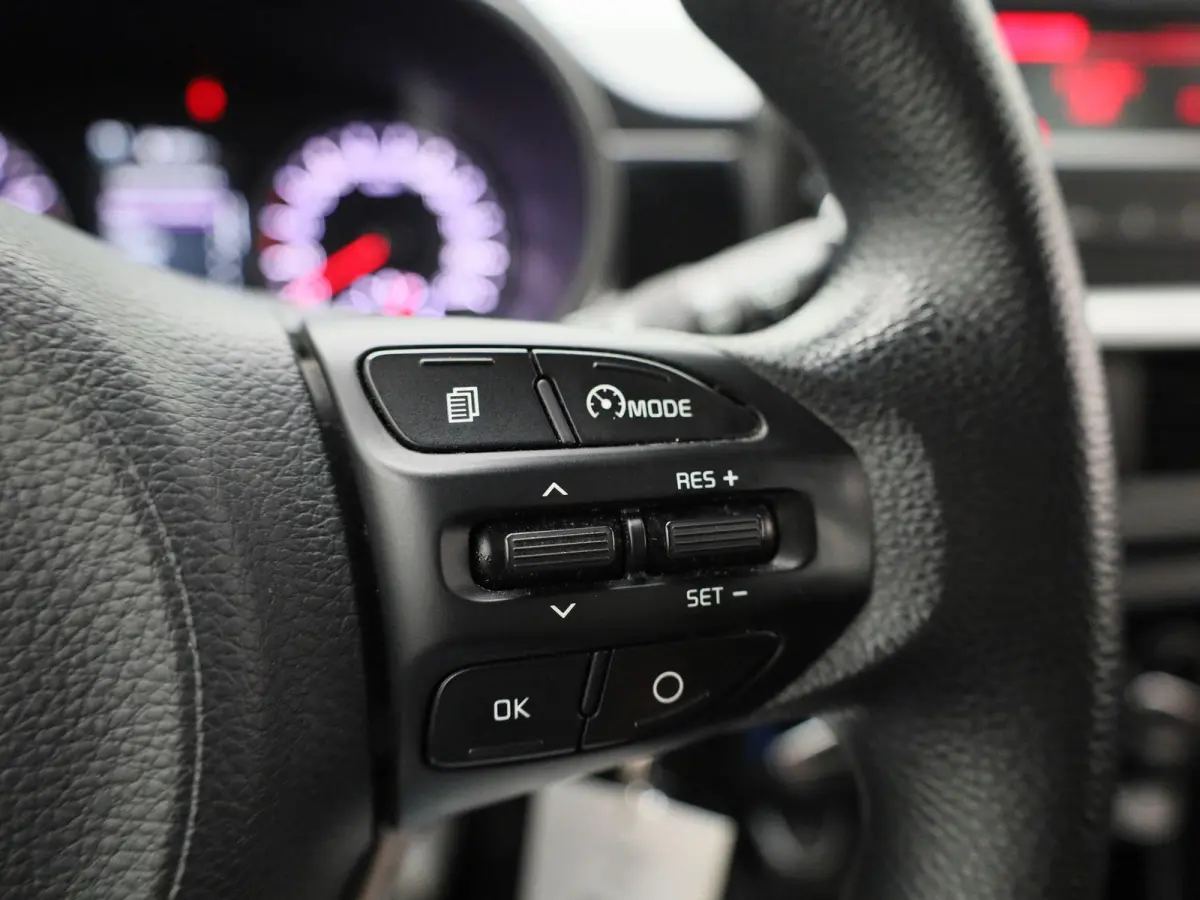 1.0 DPi ComfortLine | Automaat | Airconditioning | Bluetooth | Elektrische Ramen |