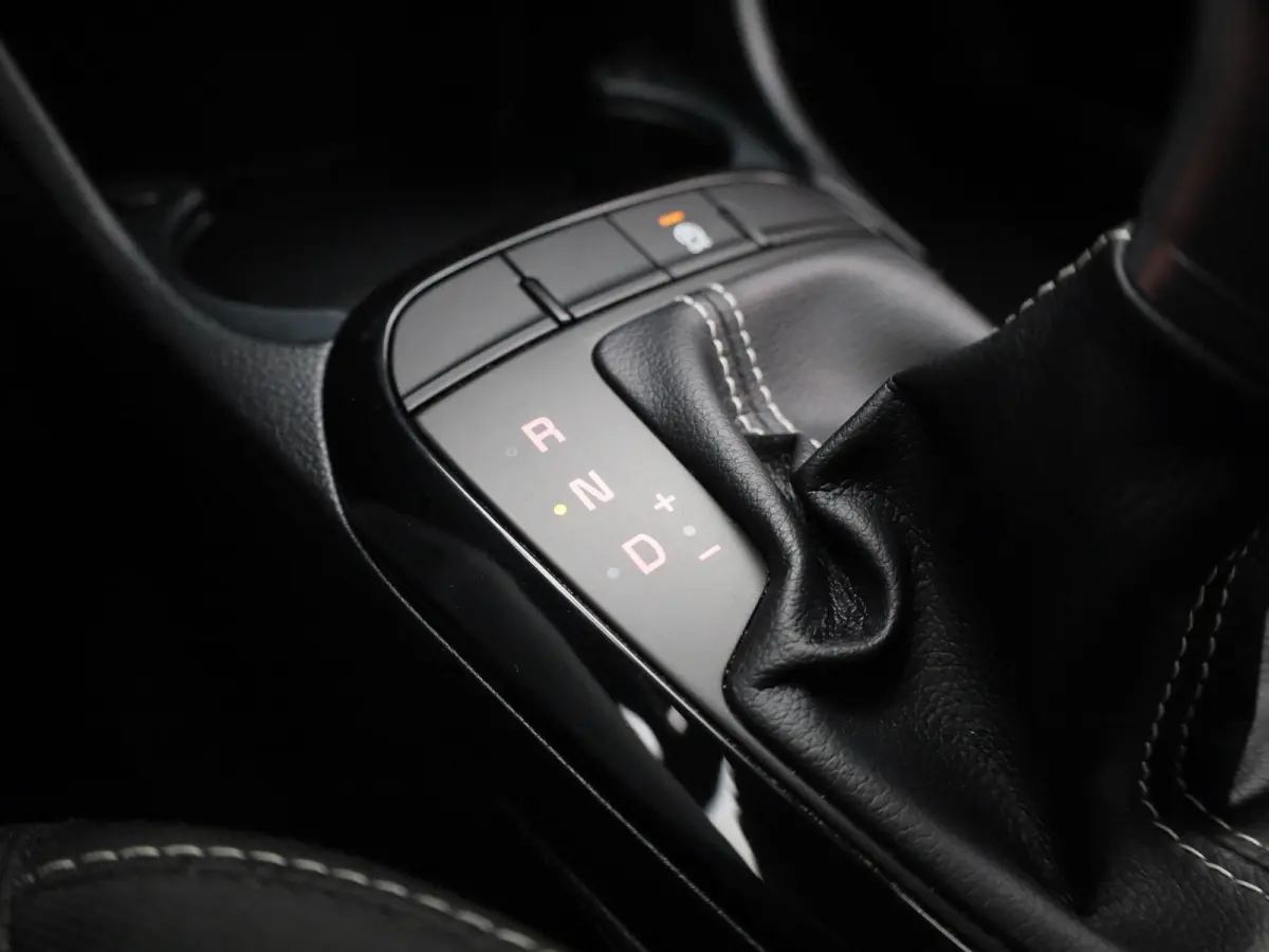 1.0 DPi ComfortLine | Automaat | Airconditioning | Bluetooth | Elektrische Ramen |