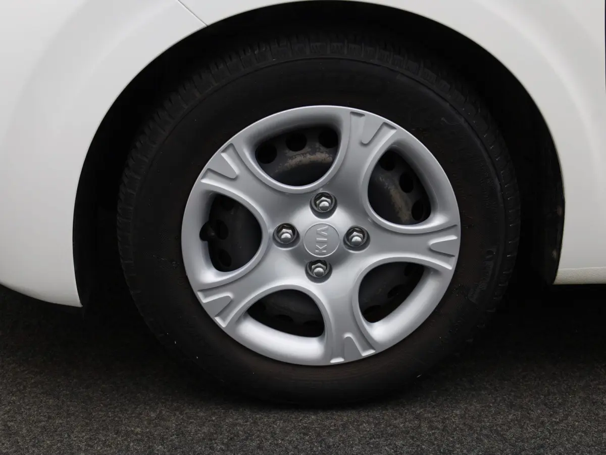 1.0 DPi ComfortLine | Automaat | Airconditioning | Bluetooth | Elektrische Ramen |