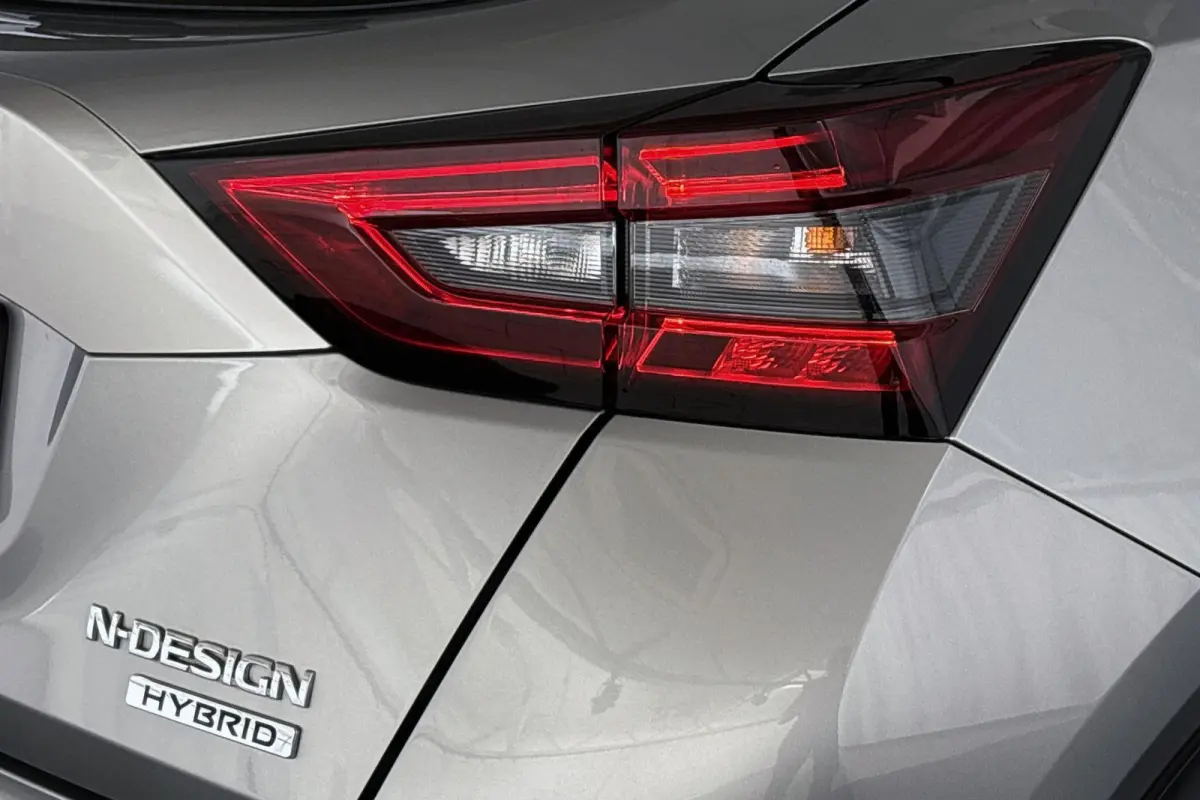 1.6 Hybrid N-Design Automaat Trekhaak Stoelverwarming Keyless