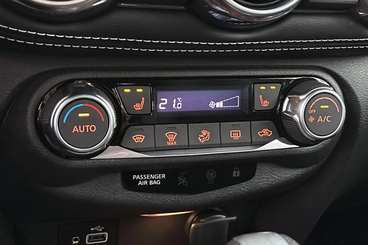 1.6 Hybrid N-Design Automaat Trekhaak Stoelverwarming Keyless