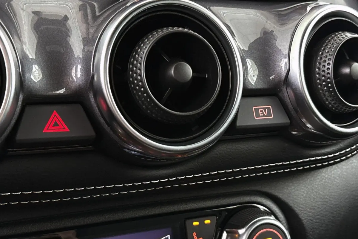 1.6 Hybrid N-Design Automaat Trekhaak Stoelverwarming Keyless