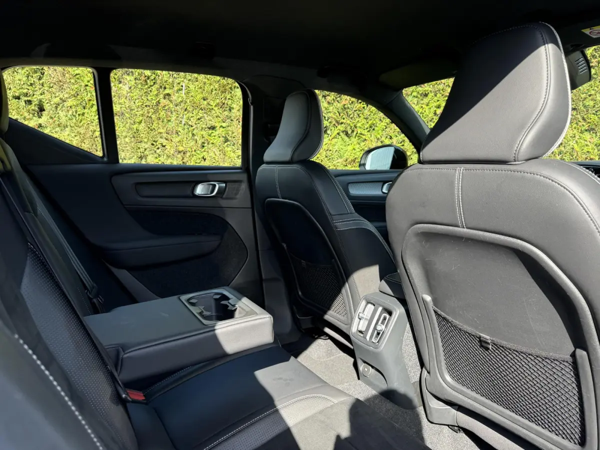 P8 AWD R-Design