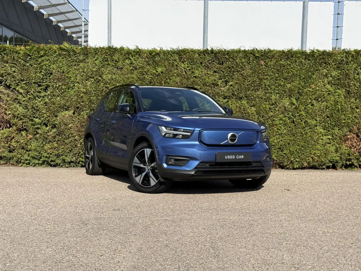 P8 AWD R-Design