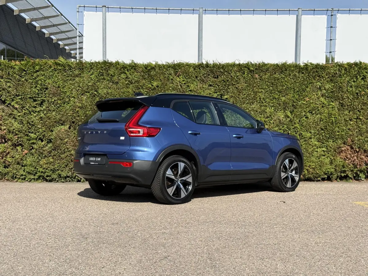 P8 AWD R-Design