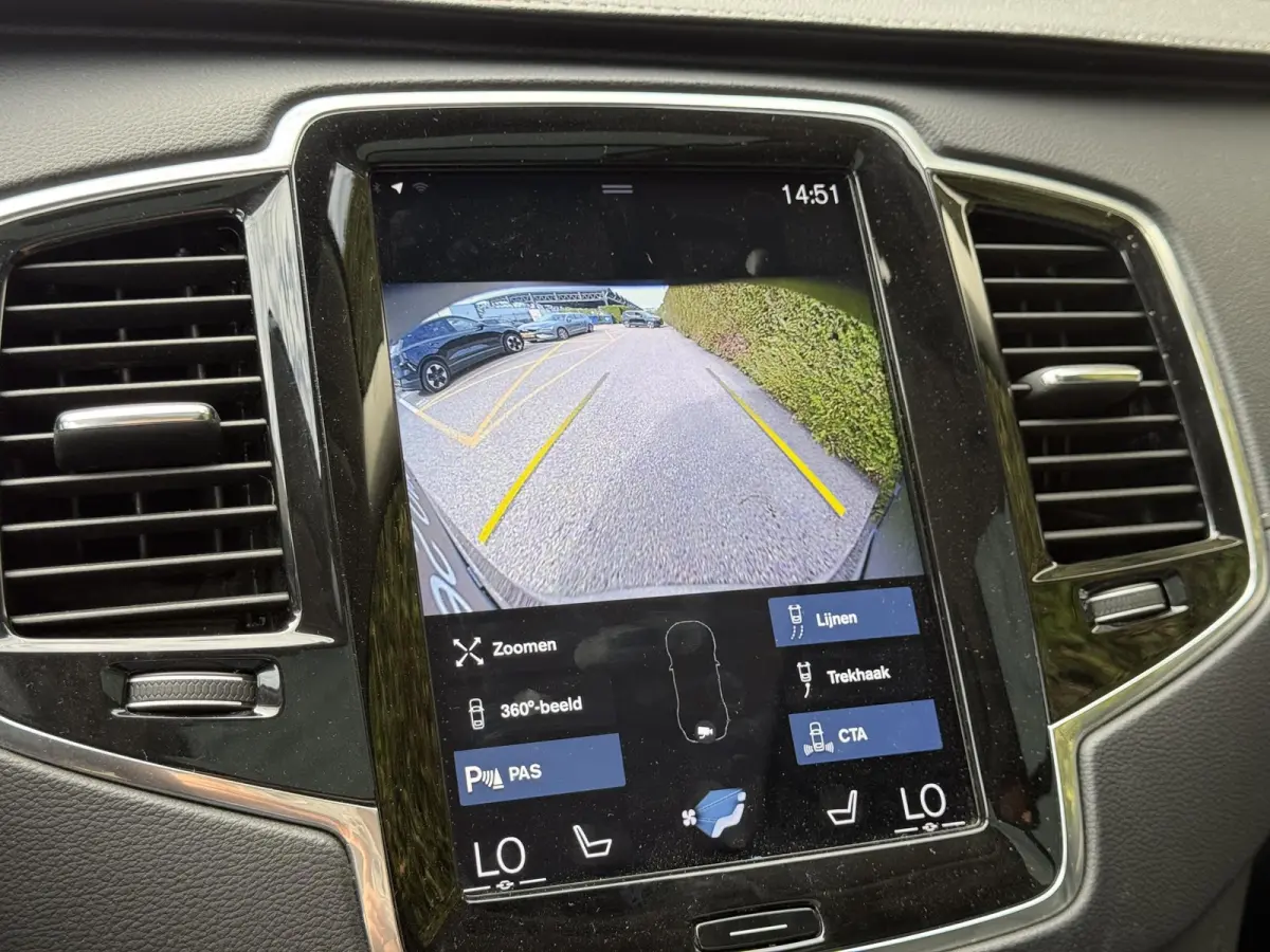 T8 Recharge AWD Inscription B&W Audio Luchtvering