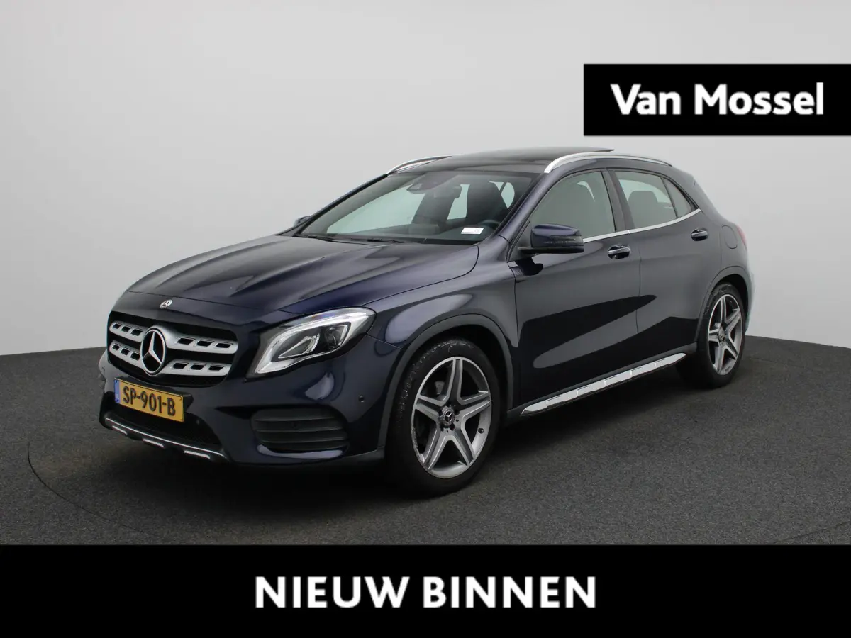 180 Business Solution AMG | Panoramadak | Achteruitrijcamera | Parkeersensoren | Stoelverwarming | Lichtmetalen Velgen | Trekhaak |