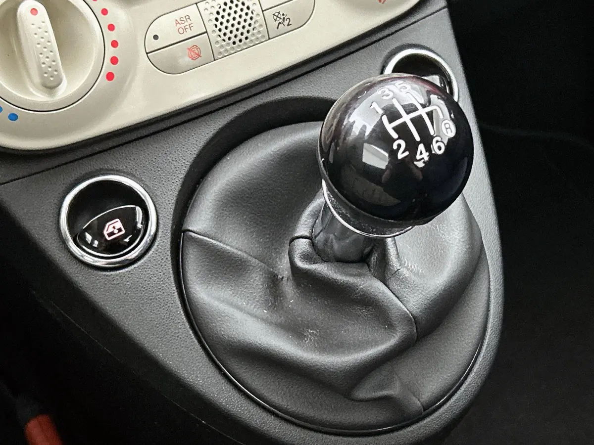 1.0 Hybrid Cult | Airco | Navigatie | Lichtmetalen velgen