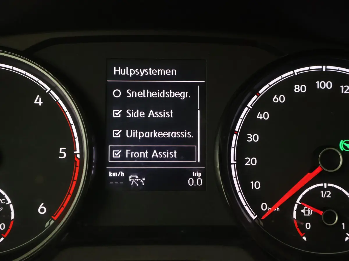 2.0 TDI L2H1 150 PK DSG AUT. + WP INRICHTING | GLOBELYST 4 | STANDKACHEL | ADAPTIVE CRUISE | CARPLAY | LED | STOELVERW.