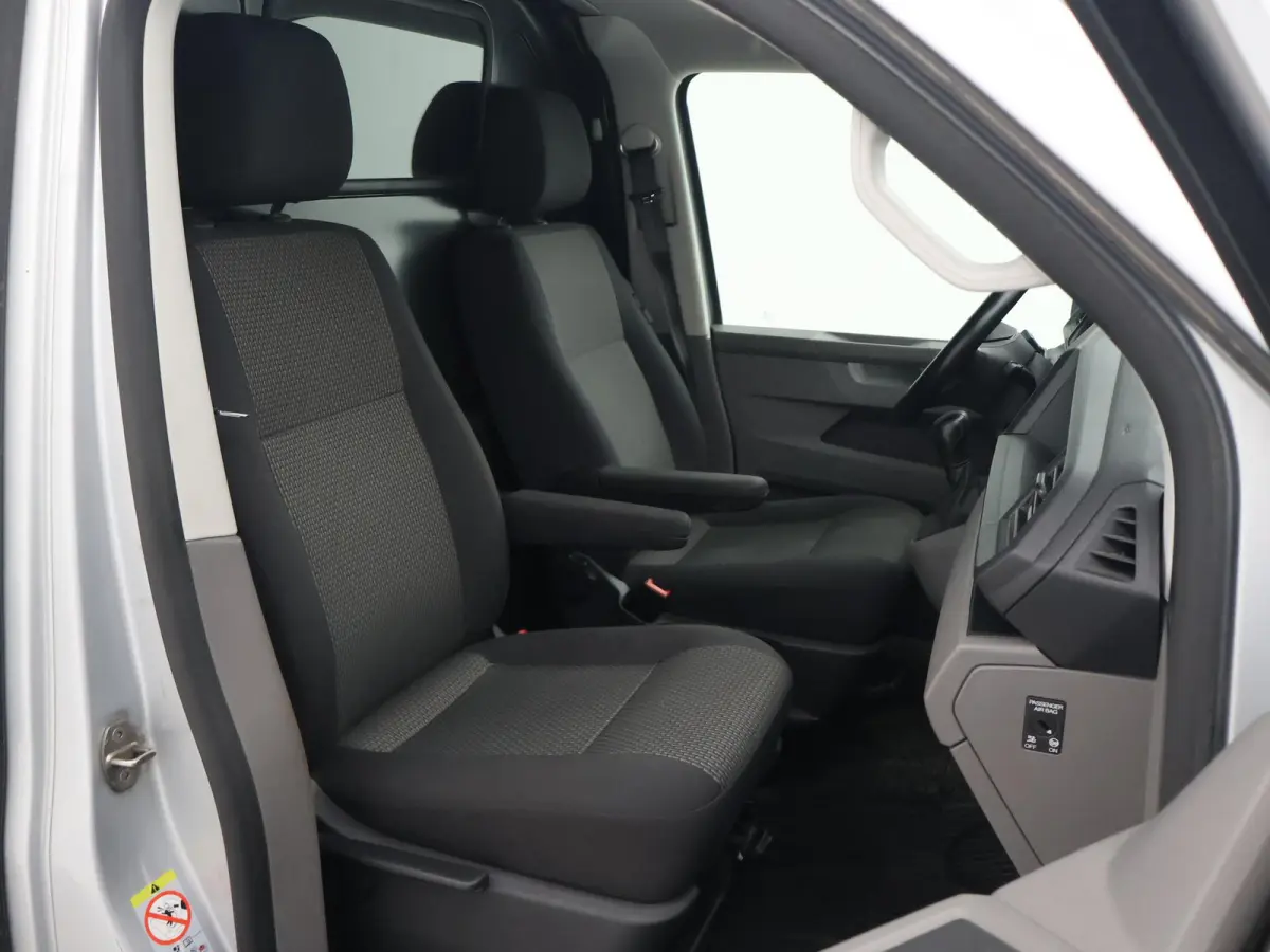 2.0 TDI L2H1 150 PK DSG AUT. + WP INRICHTING | GLOBELYST 4 | STANDKACHEL | ADAPTIVE CRUISE | CARPLAY | LED | STOELVERW.