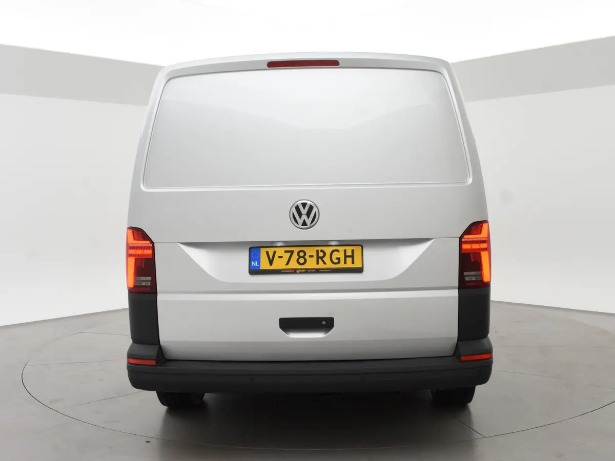 2.0 TDI L2H1 150 PK DSG AUT. + WP INRICHTING | GLOBELYST 4 | STANDKACHEL | ADAPTIVE CRUISE | CARPLAY | LED | STOELVERW.