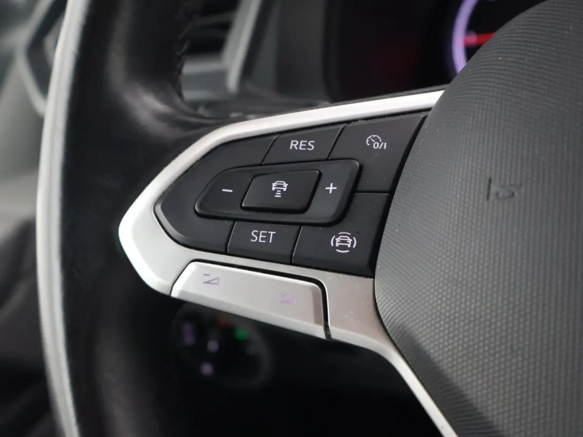 2.0 TDI L2H1 150 PK DSG AUT. + WP INRICHTING | GLOBELYST 4 | STANDKACHEL | ADAPTIVE CRUISE | CARPLAY | LED | STOELVERW.