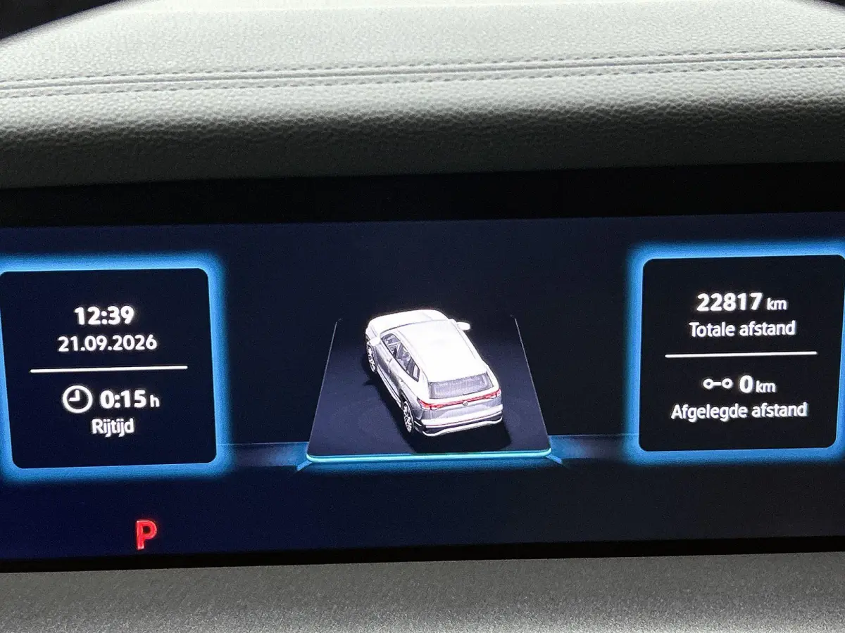 1.5 eHybrid Life Edition | 204 PK | Soh 97% | Apple Carplay / Android Auto | Stoelverwarming | Stuurverwarming | Parkeercamera | Digital Cockpit Pro |