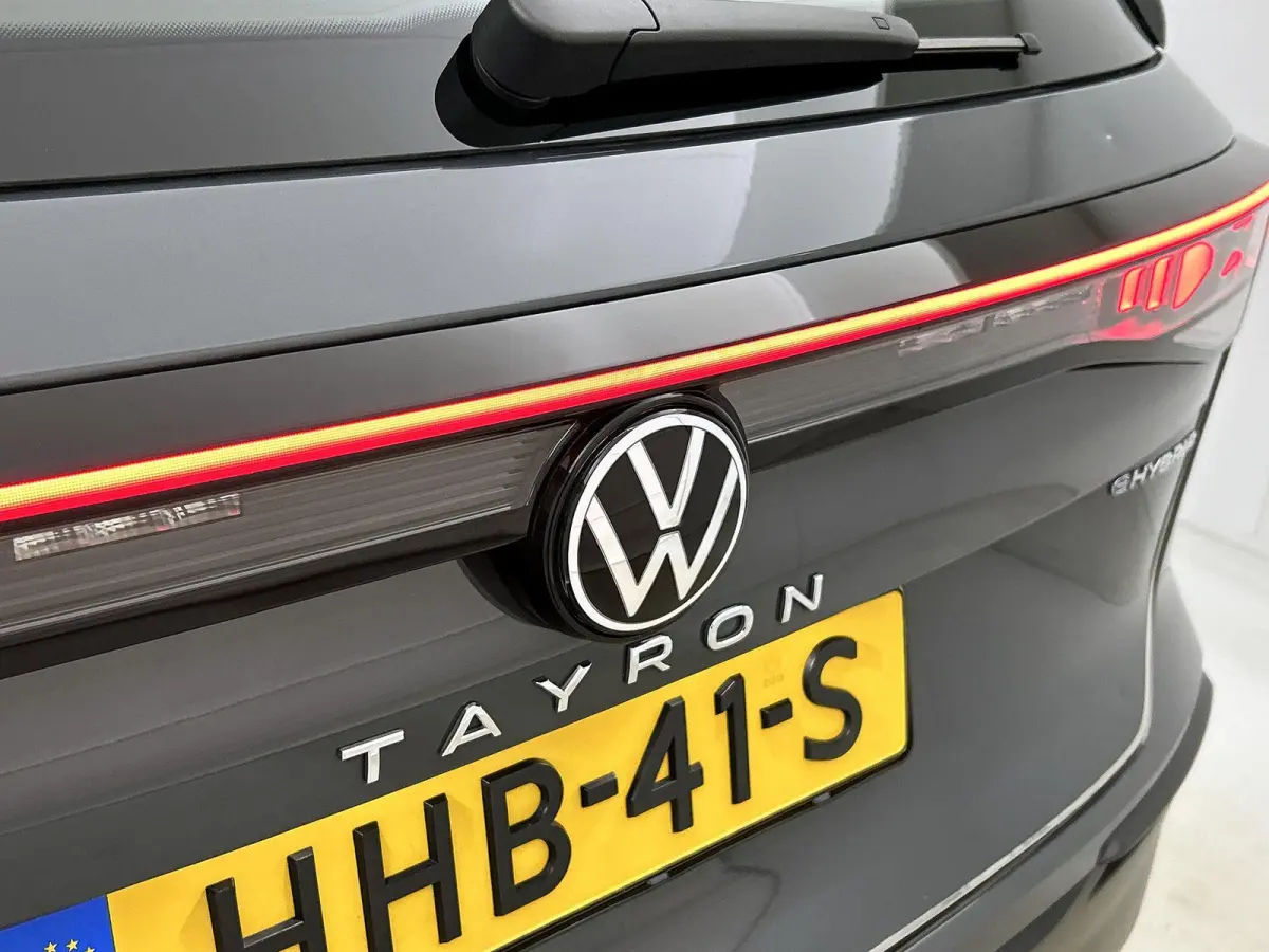1.5 eHybrid Life Edition | 204 PK | Soh 97% | Apple Carplay / Android Auto | Stoelverwarming | Stuurverwarming | Parkeercamera | Digital Cockpit Pro |