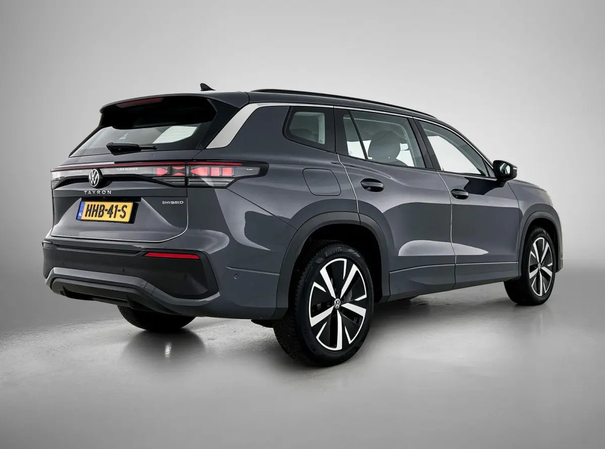1.5 eHybrid Life Edition | 204 PK | Soh 97% | Apple Carplay / Android Auto | Stoelverwarming | Stuurverwarming | Parkeercamera | Digital Cockpit Pro |