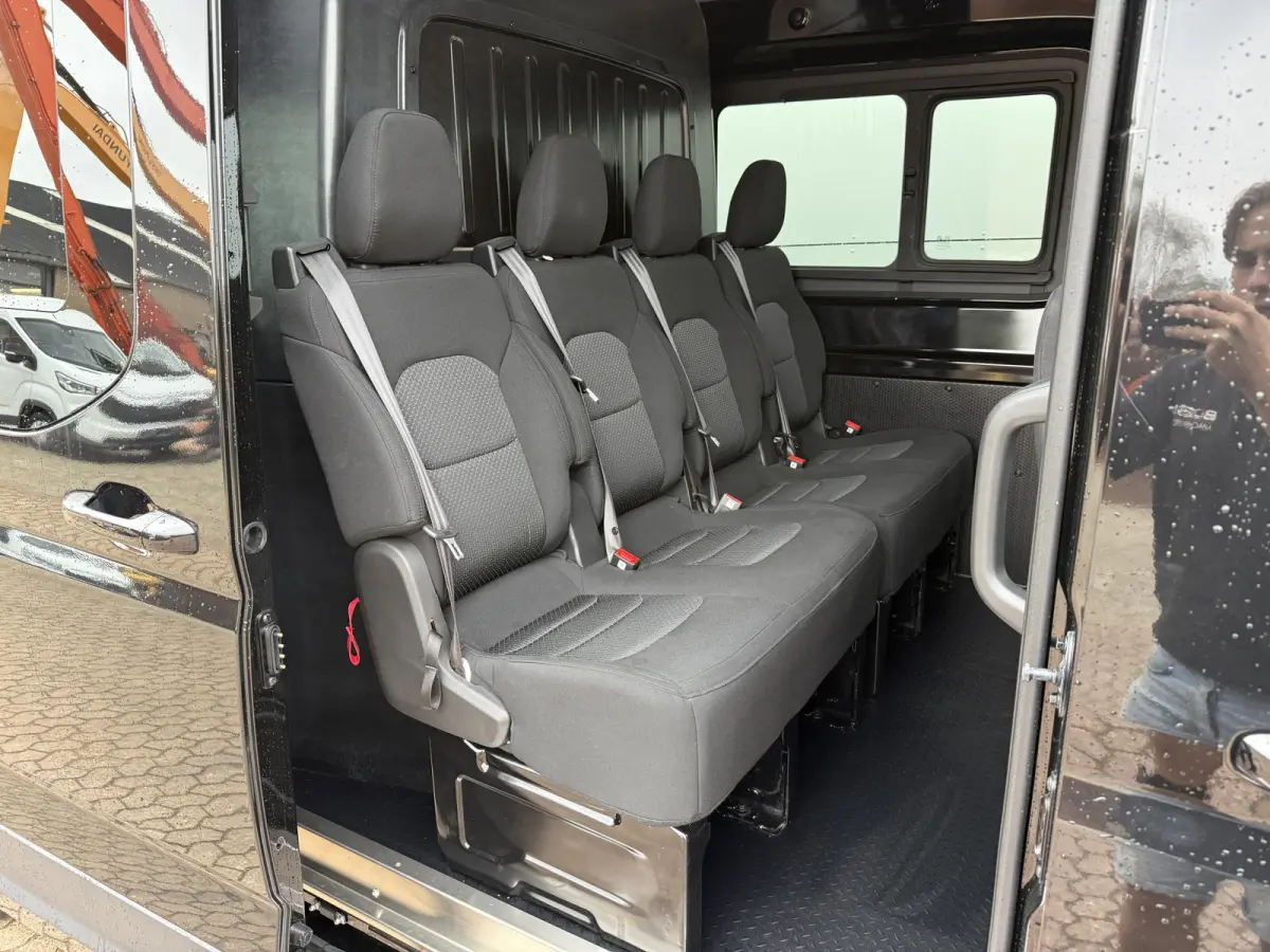 77kWh 204PK Nieuw model! Dubbele Cabine 7 Stoelen 300km WLTP L3H2 Adaptieve Cruise LED Snelladen stoel+stuur verwarming Carplay Camera