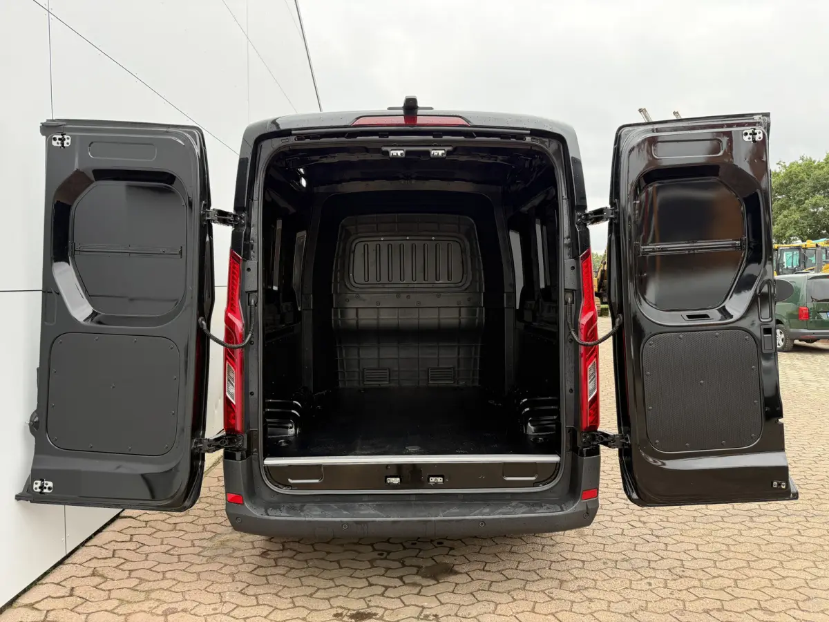 77kWh 204PK Nieuw model! Dubbele Cabine 7 Stoelen 300km WLTP L3H2 Adaptieve Cruise LED Snelladen stoel+stuur verwarming Carplay Camera