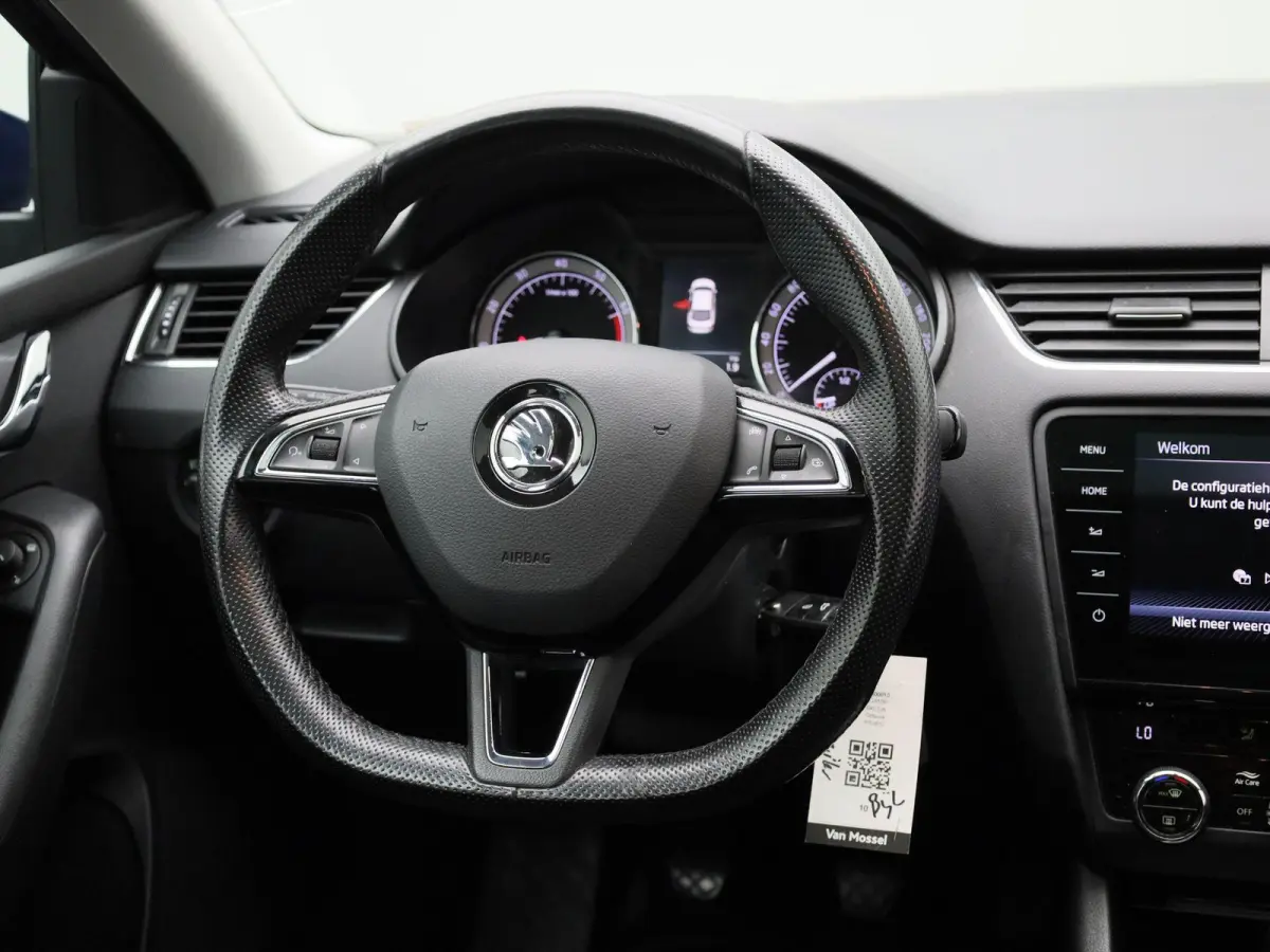 1.0 TSI Greentech Ambition Business | Apple Carplay / Android Auto | Panoramadak | Parkeersensoren |