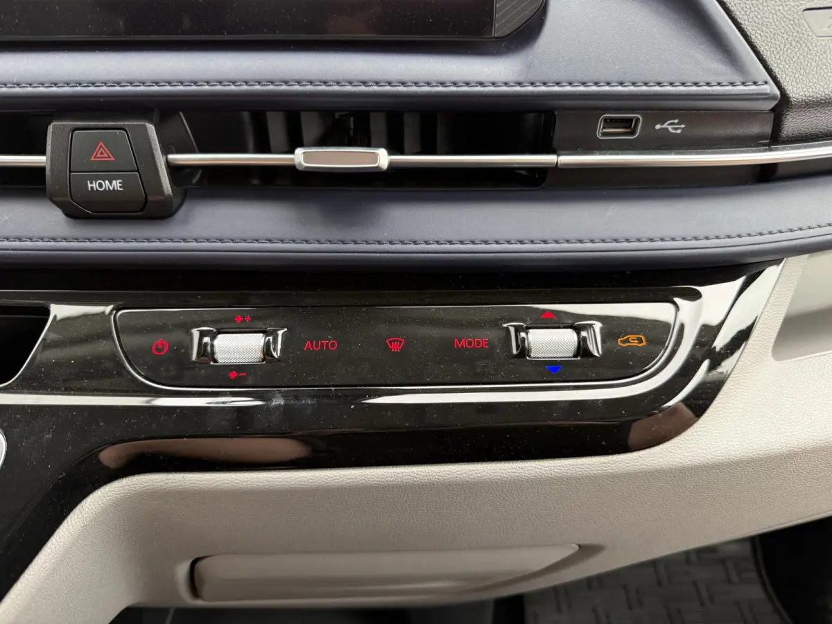 77kWh 204PK Nieuw model! L2H2 Glaspack/Camper 300km WLTP Snelladen LED Carplay Cruise control Camera Airco Parkeersensoren v+a