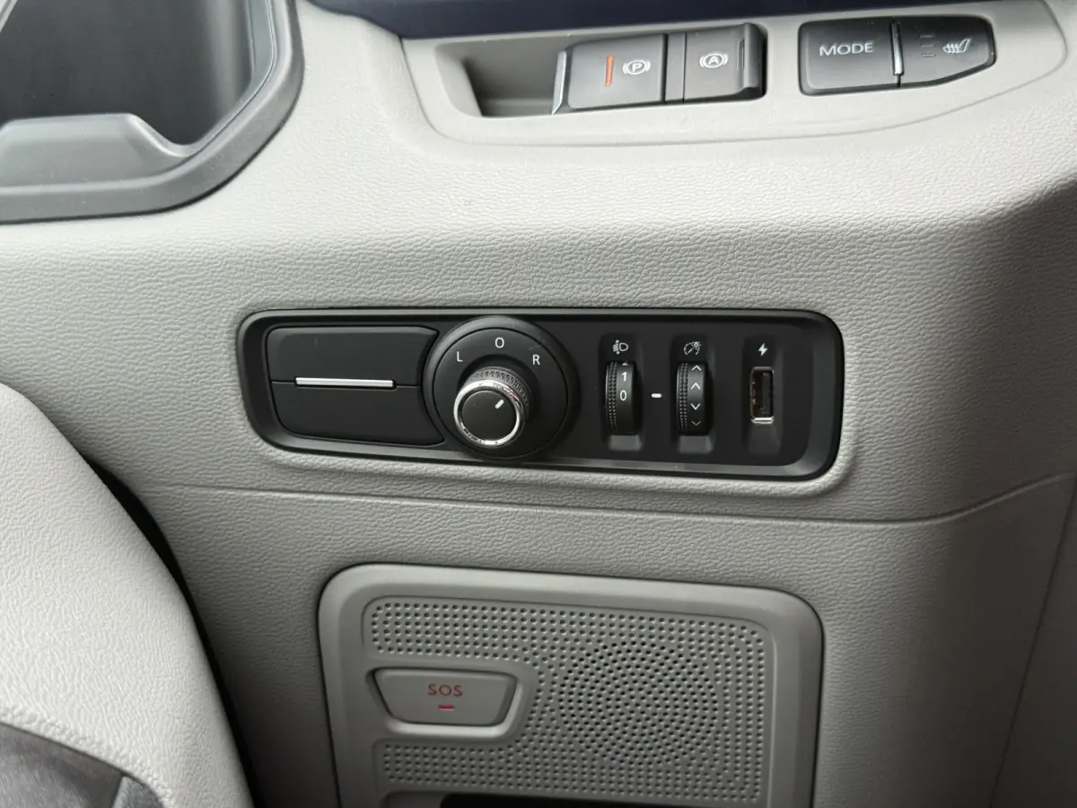 77kWh 204PK Nieuw model! L2H2 Glaspack/Camper 300km WLTP Snelladen LED Carplay Cruise control Camera Airco Parkeersensoren v+a