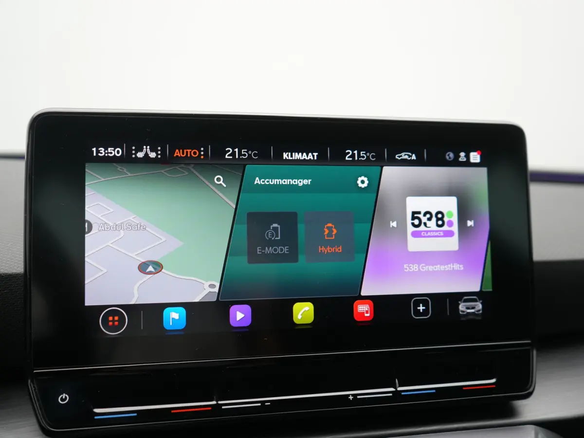 1.4 e-Hybrid VZ PHEV 245pk Dealer O.H | Trekhaak Af Fabriek | Camera | Sfeerverlichting | Sportstoelen & Stuur Verwarmd | Apple Carplay | Keyless | Virtual | Navigatie | DAB | 19"L.M | Cruis