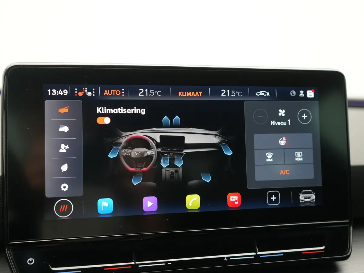1.4 e-Hybrid VZ PHEV 245pk Dealer O.H | Trekhaak Af Fabriek | Camera | Sfeerverlichting | Sportstoelen & Stuur Verwarmd | Apple Carplay | Keyless | Virtual | Navigatie | DAB | 19"L.M | Cruis