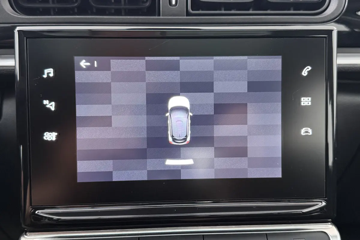 83 PK Business+ Carplay Cruise LED