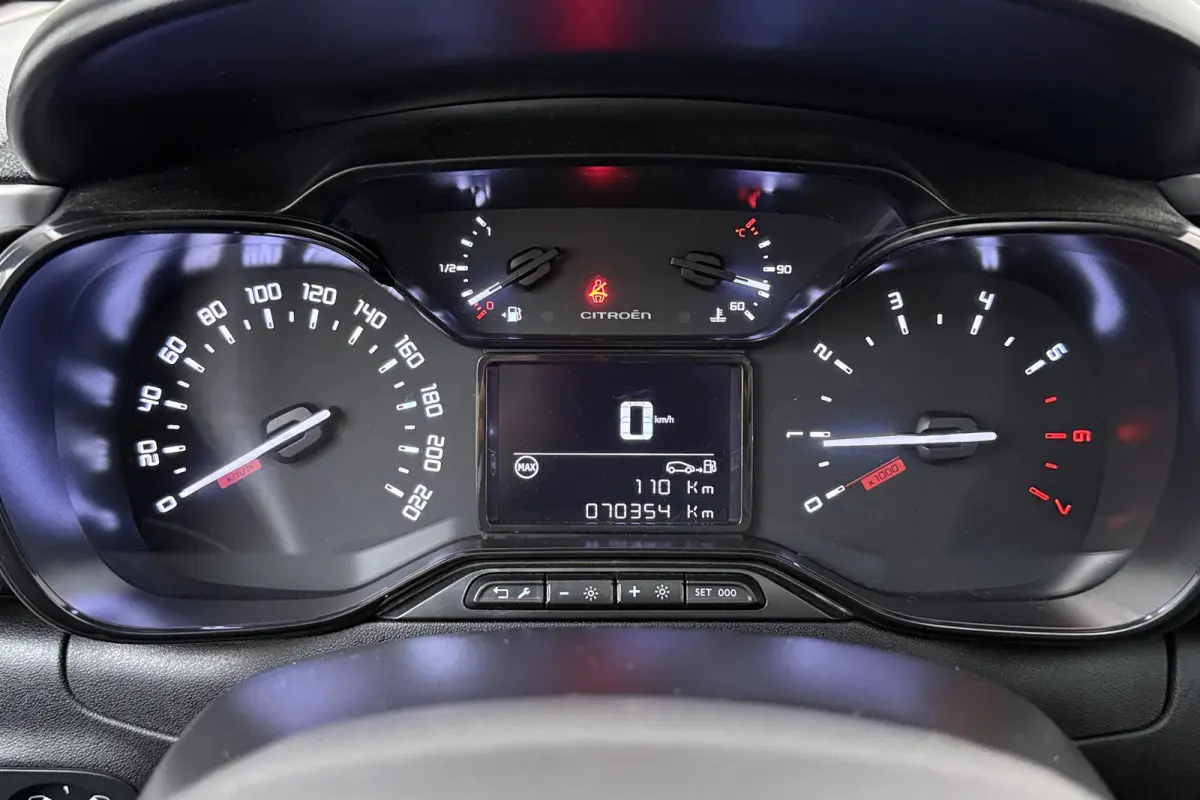 83 PK Business+ Carplay Cruise LED