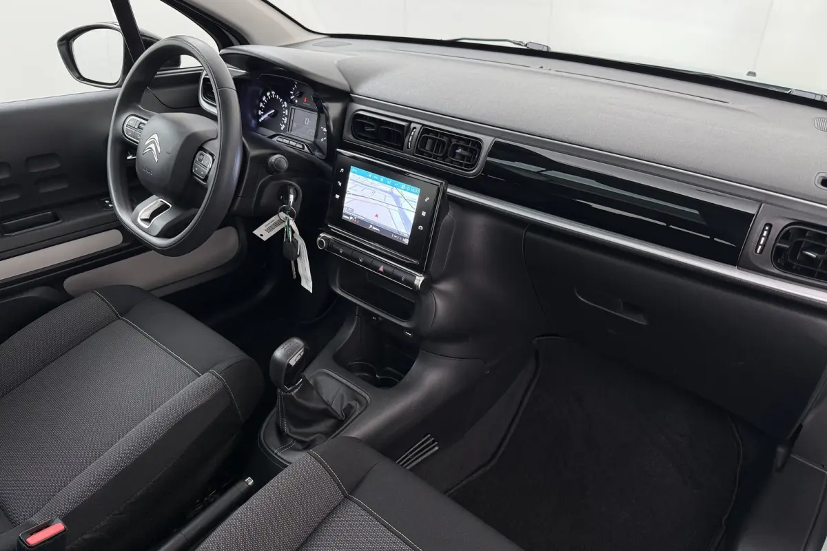 83 PK Business+ Carplay Cruise LED