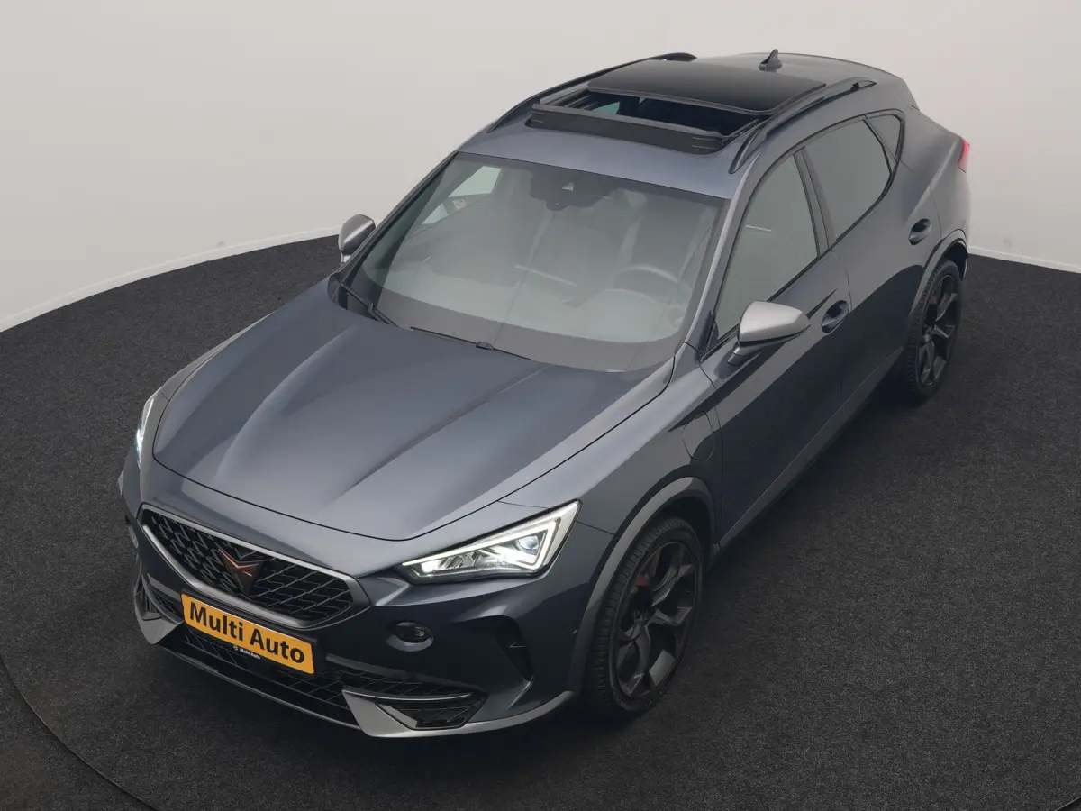 1.4 e-Hybrid VZ Copper Edition PHEV 245pk Dealer O.H | Panodak | Adaptive Cruise | Camera | Sportstoelen & Stuur Verwarmd | Keyless | Blis | Sfeerverlichting | Apple Carplay | DAB | Navigati