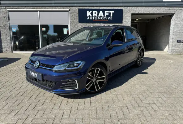 1.4 TSI PHEV 7.5 | Virtual | ACC | Apple Carplay | Camera + PDC | Climatronic | Trekhaak |