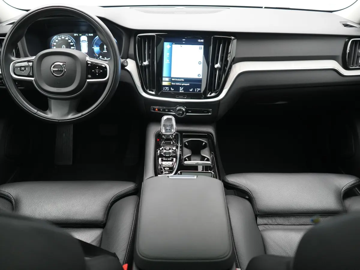 T6 Recharge AWD Inscription PHEV 340pk Dealer O.H | Trekhaak Af Fabriek | Panodak | Adaptive Cruise | Harman / Kardon | 360 Camera | Lederen Sportstoelen Memory & Verwarmd | Stuurverwarming 