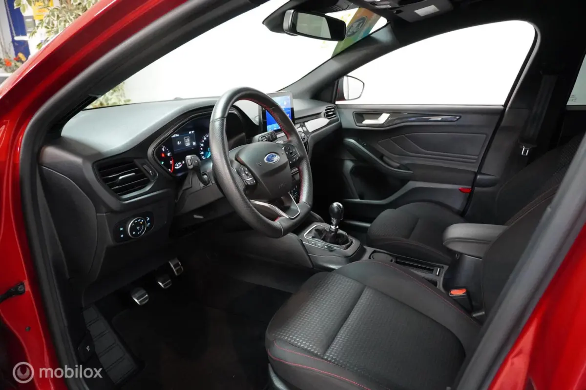 1.0 EcoBoost Hybrid ST Line X Business