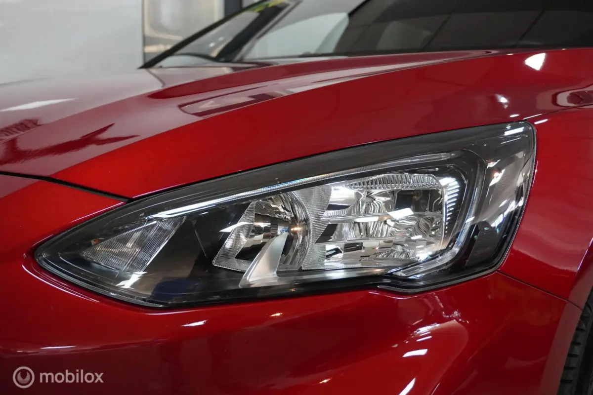 1.0 EcoBoost Hybrid ST Line X Business