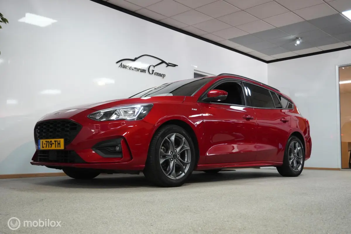 1.0 EcoBoost Hybrid ST Line X Business