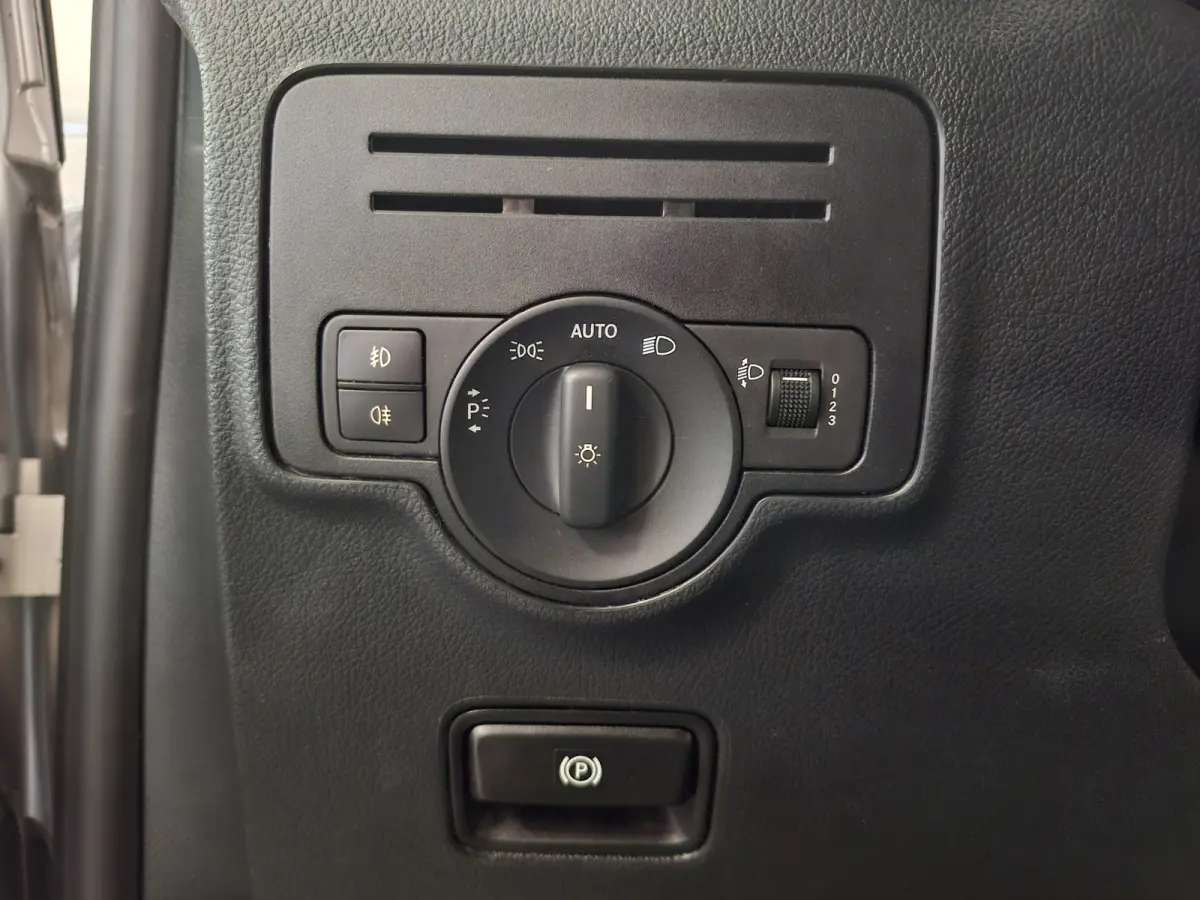 EVito Lang 41 kWh SOH 92% Airco Camera 3p Mooi!